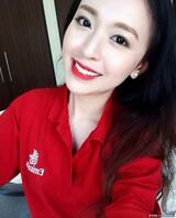 阿酋航空越南空姐Fleur Phuong-Vu