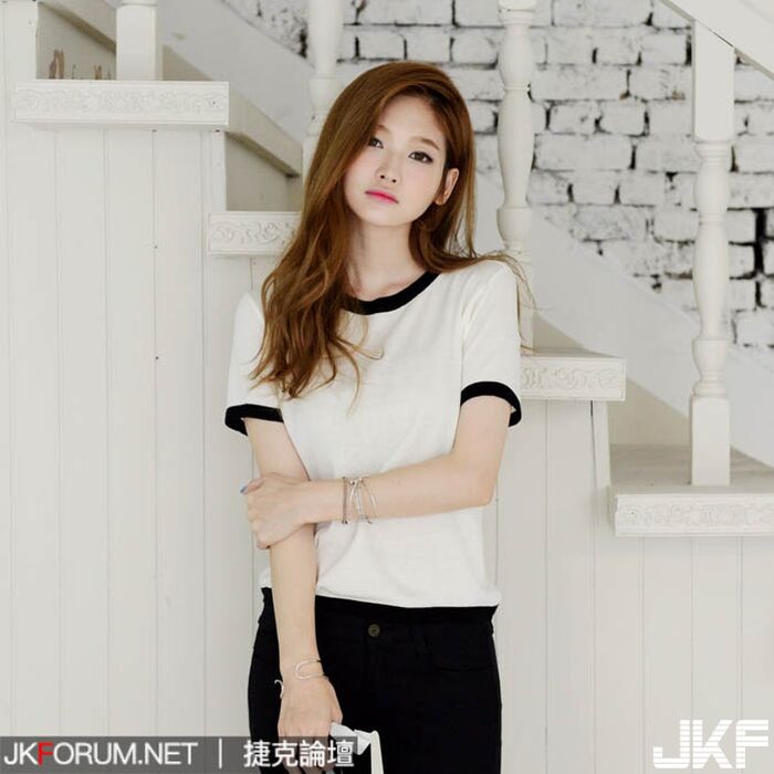 朱茵 Joo Yi 豐腴臉蛋妹子 可愛臉蛋皮褲長腿超火辣 20th image