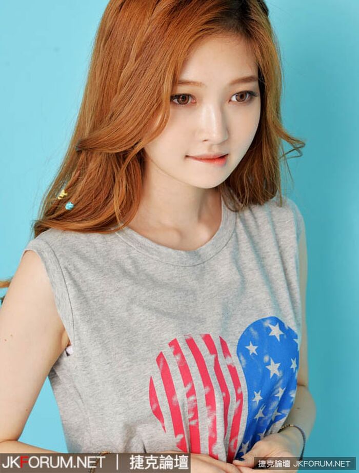 朱茵 Joo Yi 豐腴臉蛋妹子 可愛臉蛋皮褲長腿超火辣 3th image