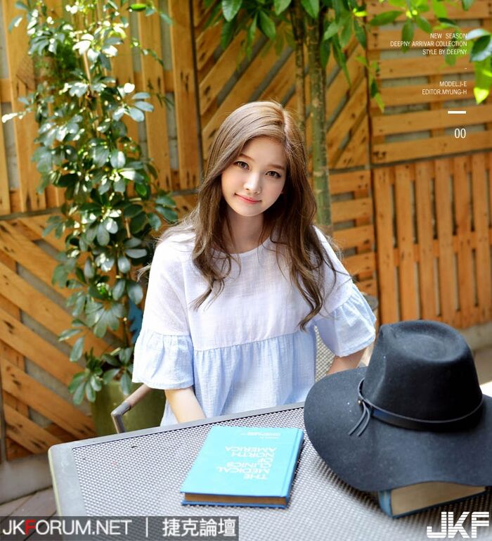 朱茵 Joo Yi 豐腴臉蛋妹子 可愛臉蛋皮褲長腿超火辣 9th image