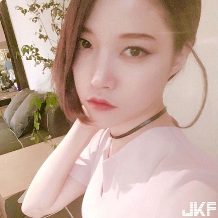 효경 長腿韓國正妹 完美無瑕疵鵝蛋臉 15th image