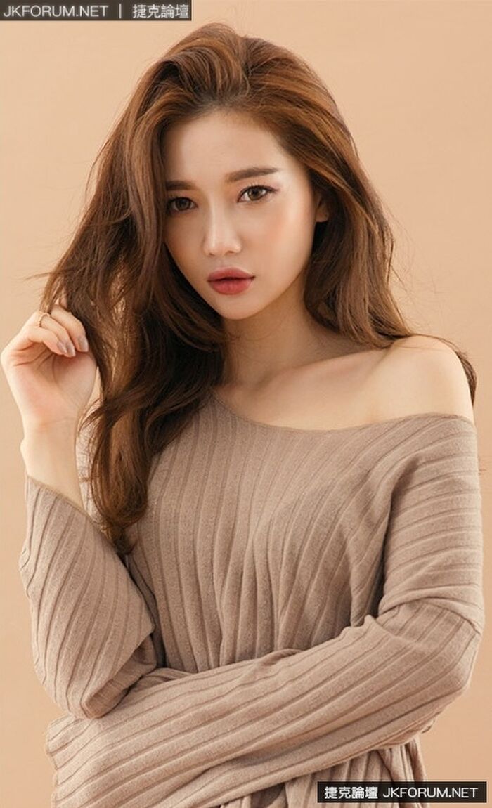 Han Guo Zheng Sister Lee Seong-Kim Ki Quality Beautiful Girl Teruka Exhibition Current Most Mouthful S-Class Material! 4th image