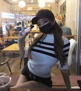 94要用眼睛吃冰淇淋! 口罩大「女乃」妹顏值竟美到讓人不要不要根本娜美複製版啊