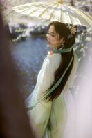 青衫拂風,芬芳迎夏-張慧雯[高清套圖]