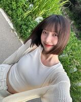 Sunlight Type Beauty "Liu Ting-Hyun" Laughing Charm Full-Open (10P)
