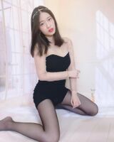 Colossal breasts 正妹「泱錡」輕鬆挑起男的敏感帶! 白白嫩嫩讓人好想咬一口呀