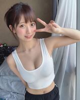 極品天菜妹Yami童顏巨breast的威力太兇猛了啦,「超飽滿深溝」撩到不行!