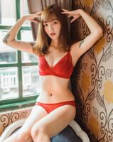 大膽美顏正妹映映 身材誘人渾圓美breast的微笑curve讓人看得心情美麗