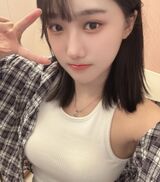 絕美正妹「蝴butterfly兒」渾圓大眼清純若嫩微性感 粉嫩姴lip太迷人 (10P)