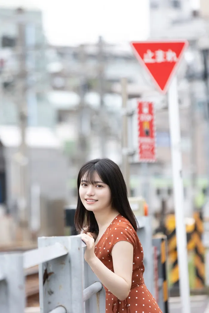 [Mei Ishihama 3] A 21-year-old beautiful rainbow con member who is erotic in a small swimsuit and still has an innocence (3) 31th image