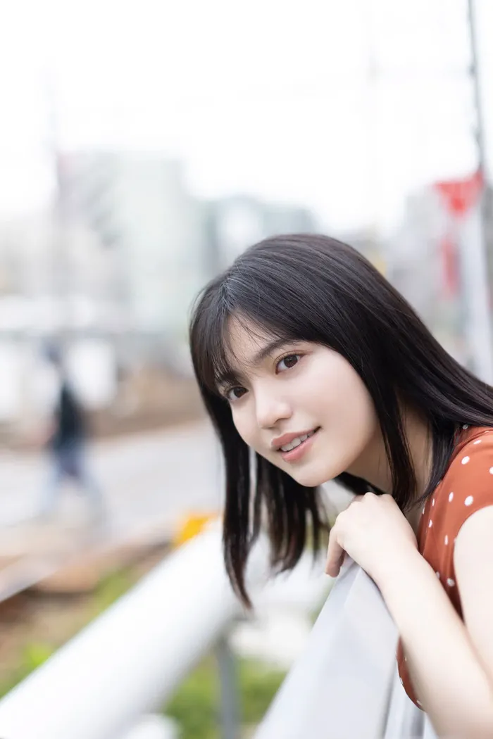 [Mei Ishihama 3] A 21-year-old beautiful rainbow con member who is erotic in a small swimsuit and still has an innocence (3) 34th image