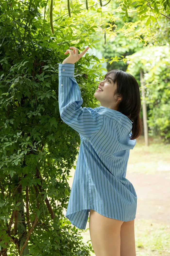 [Mei Ishihama 3] A 21-year-old beautiful rainbow con member who is erotic in a small swimsuit and still has an innocence (3) 47th image