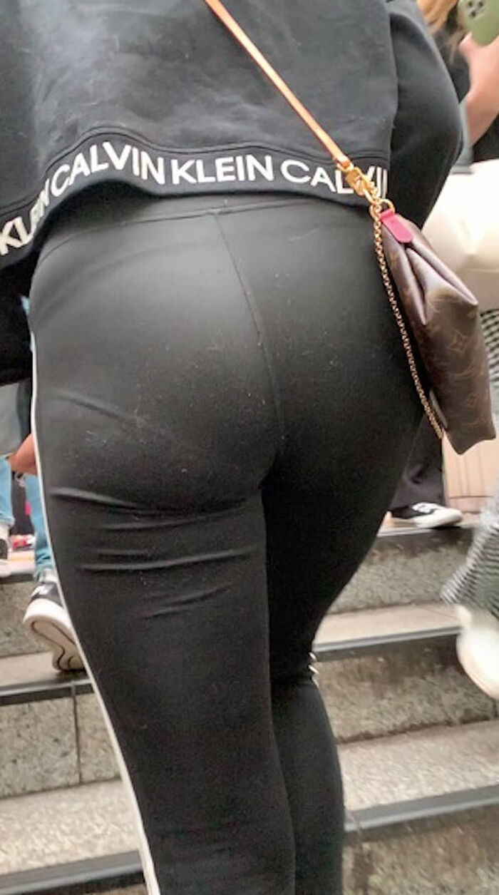 Erotic images of leggings girls 100 barrages of fascinating lower body 38th image