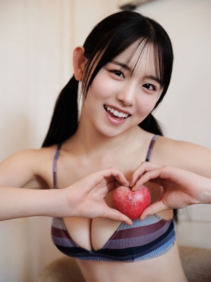 [Swimsuit image] 'Shocking baby face' Sara Otaki, baby face but too god body wwww Yang Jiang rave reviews! 'This 19-year-old needs to be checked!' 27th image