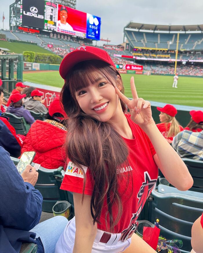 長腿正妹「李恩菲x菲菲」高顏值breakthrough 天際讓人著迷不已 (10P) 2th image