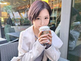 A mysterious 28-year-old short-haired beauty takes an AV application → experience shooting on the Internet.
