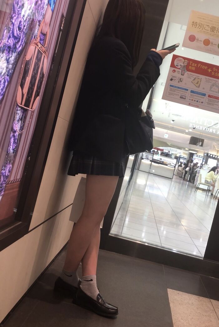 【Image】Fresh plump thighs are echiechina JKwwwwwwwww 5th image