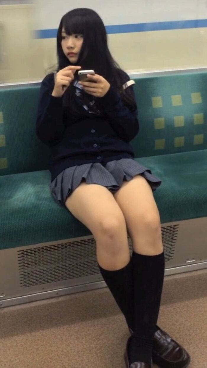 【Image】Fresh plump thighs are echiechina JKwwwwwwwww 9th image