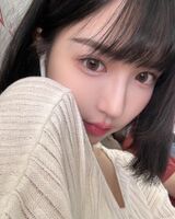 "奕蓁" 絕美臉蛋加上小露性感美breasts (10P)