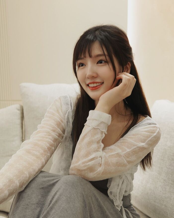 絕美氣質「鼎惠Venus」水汪汪大眼任何一看就酥麻 (10P) 4th image