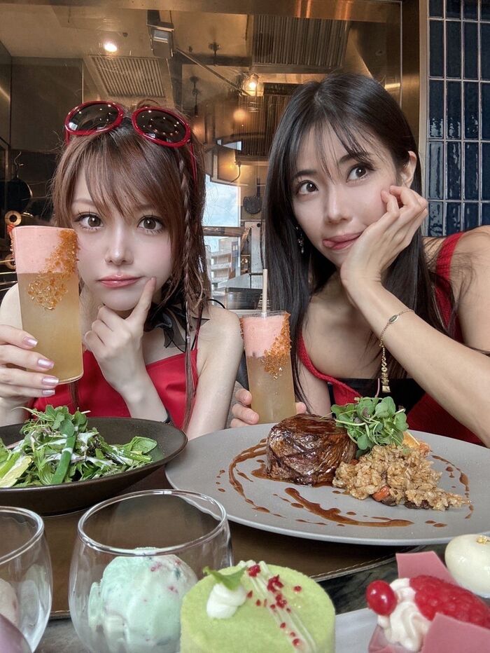 Popular huge breasts Gravure Fumina Suzuki (34) shows off racy horizontal breast shots of the latest photo book 'FLY HIGH' www 17th image
