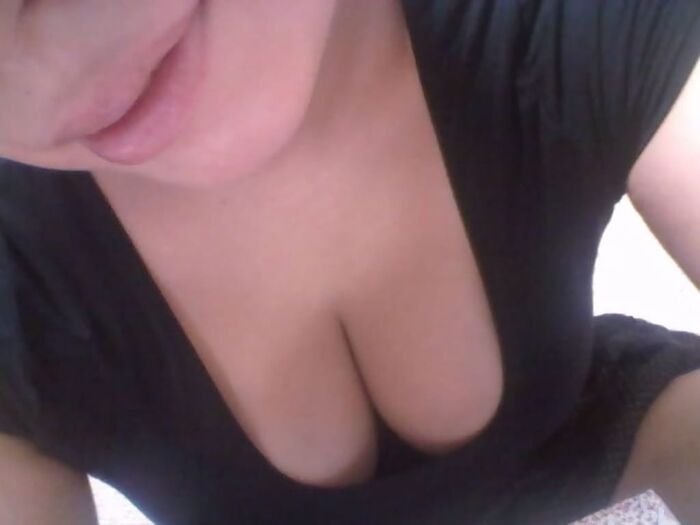 [3D] Selfie-style erotic image emphasizing cleavage Part.8 50 photos 27th image
