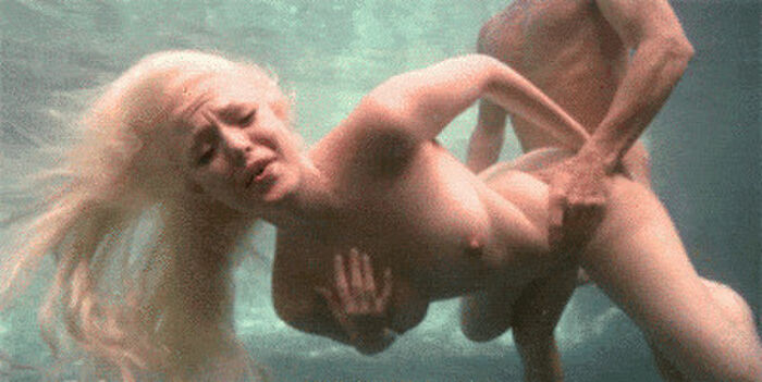 [part2] 71 underwater erotic GIF images! Boobs and buttocks that shake with buoyancy that feels cool 10th image