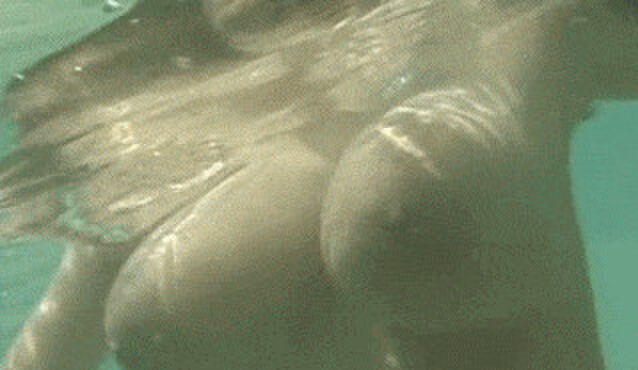 [part2] 71 underwater erotic GIF images! Boobs and buttocks that shake with buoyancy that feels cool 26th image