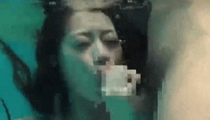 [part2] 71 underwater erotic GIF images! Boobs and buttocks that shake with buoyancy that feels cool 30th image