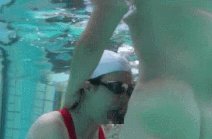 [part2] 71 underwater erotic GIF images! Boobs and buttocks that shake with buoyancy that feels cool 42th image