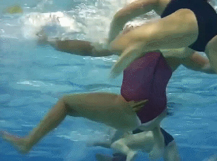 [part2] 71 underwater erotic GIF images! Boobs and buttocks that shake with buoyancy that feels cool 50th image