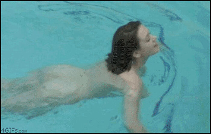[part2] 71 underwater erotic GIF images! Boobs and buttocks that shake with buoyancy that feels cool 58th image