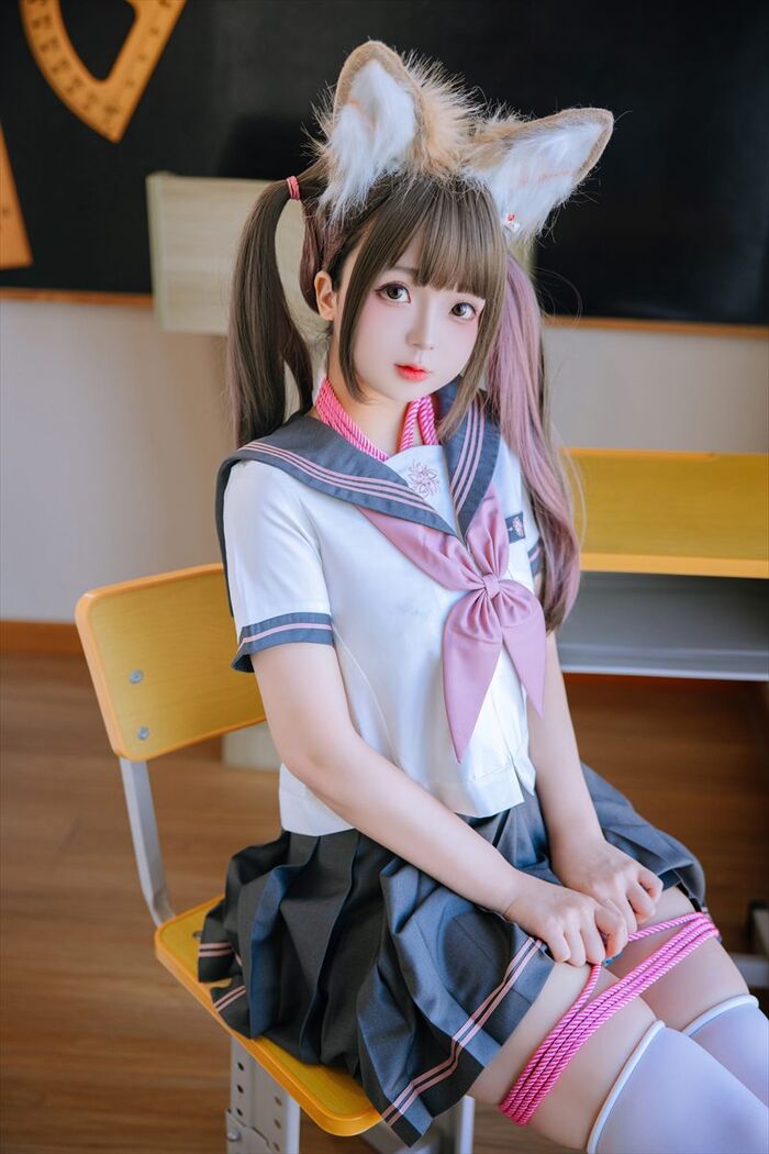 Ri Nai Jiao 日奈娇 3th image