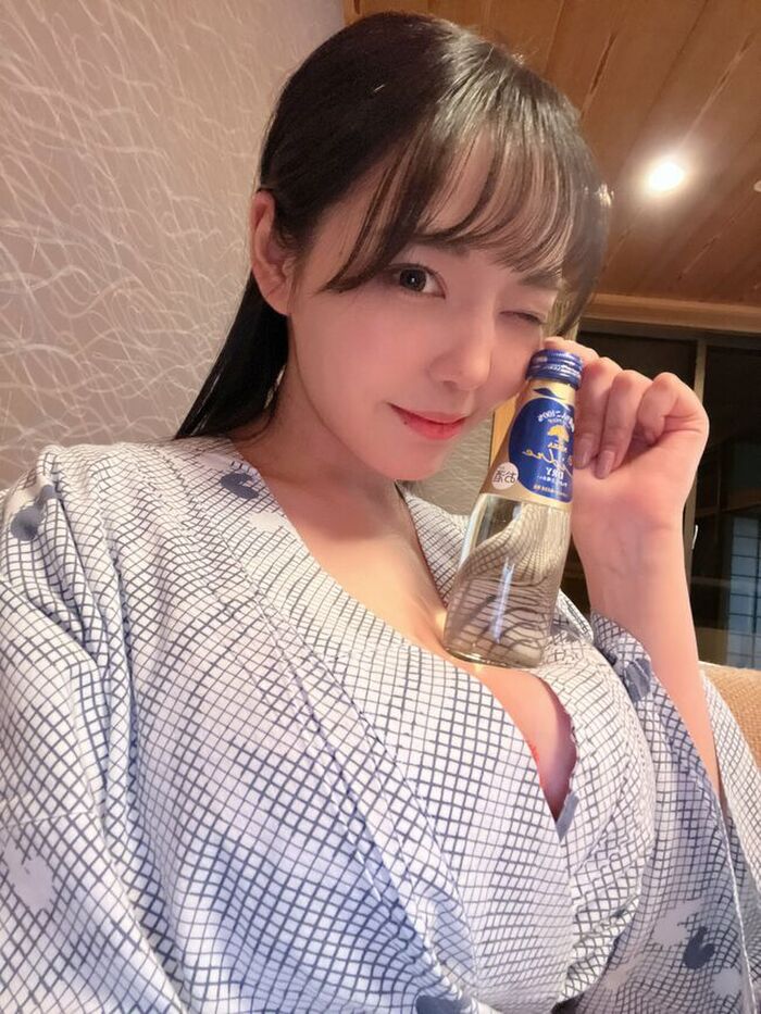 [vol.597] 100 erotic images of boobs with high attack power that makes you want to rub and suck 10th image