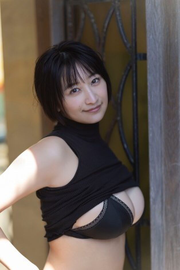 [Image] Enohara Yona with neat and clean huge breasts, her new swimsuit gravure is too naughty wwwwwwwwww Gravure The Television also covers the biggest break of 2024!! 20th image